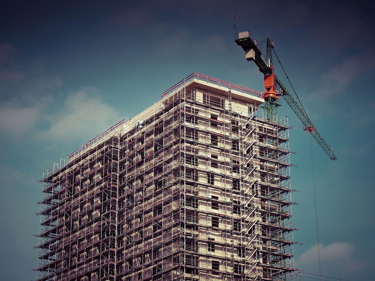 building, to build, framework, construction site, architecture, construction work, housebuilding, construction cranes, shell, construction crane, work, real estate, scaffolding, housing, city, urban, construction site, construction site, real estate, real estate, real estate, real estate, real estate, scaffolding